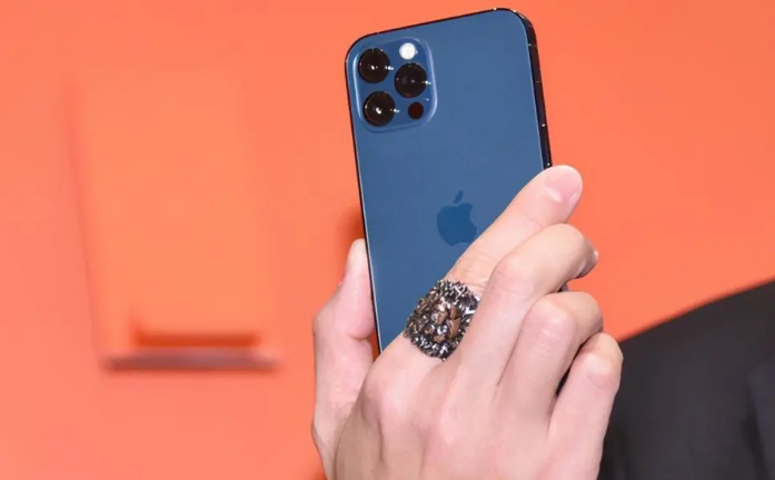 顺义苹果手机维修分享iPhone12系列重启方法教程 